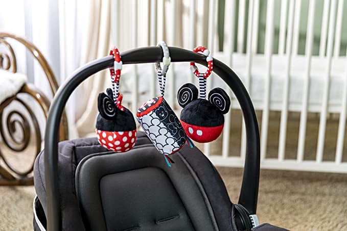 Mickey & Minnie on-the-go toys